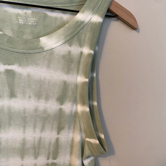 Aerie NWT Light Green White Tie Dye Stripe High Neck Ribbed Muscle Tank Top XL - Picture 3 of 10